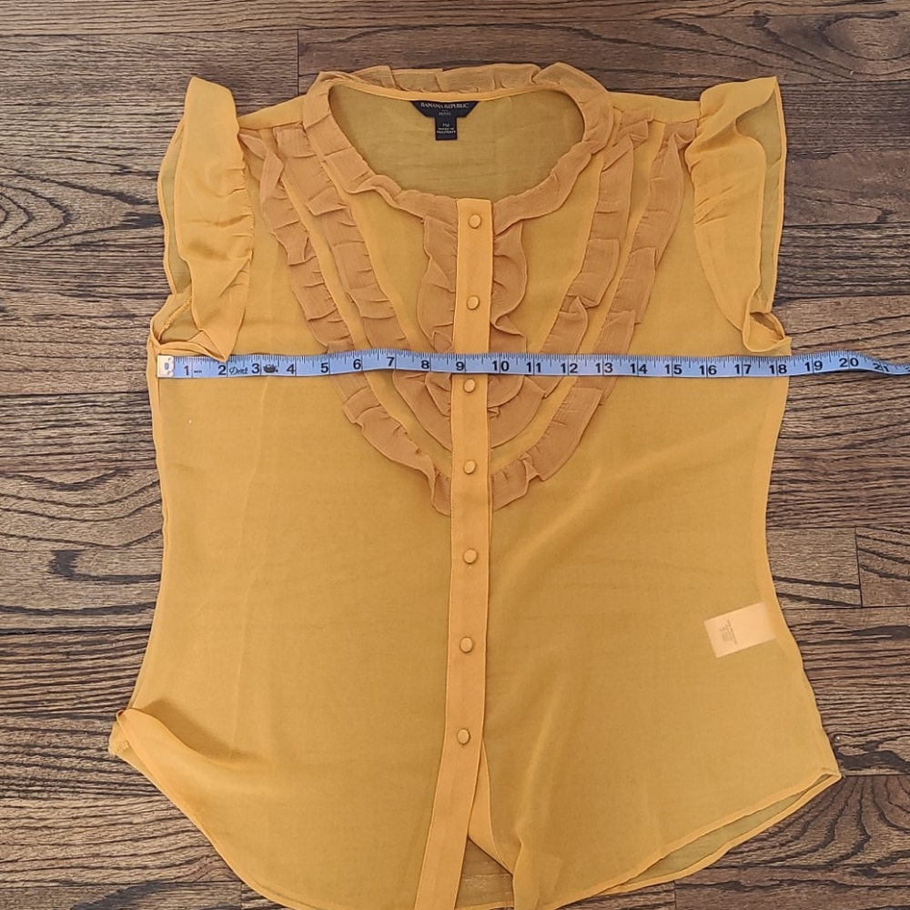 Banana Republic sheer top - Picture 7 of 8